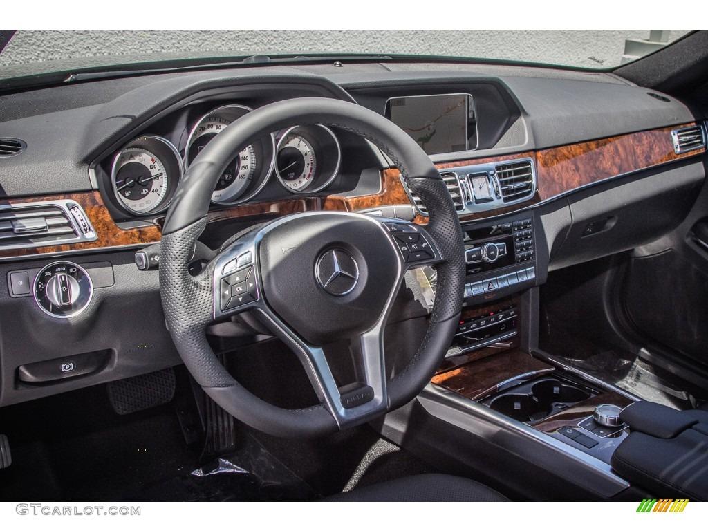 2014 Mercedes-Benz E 550 4Matic Sedan Black Dashboard Photo #83419909