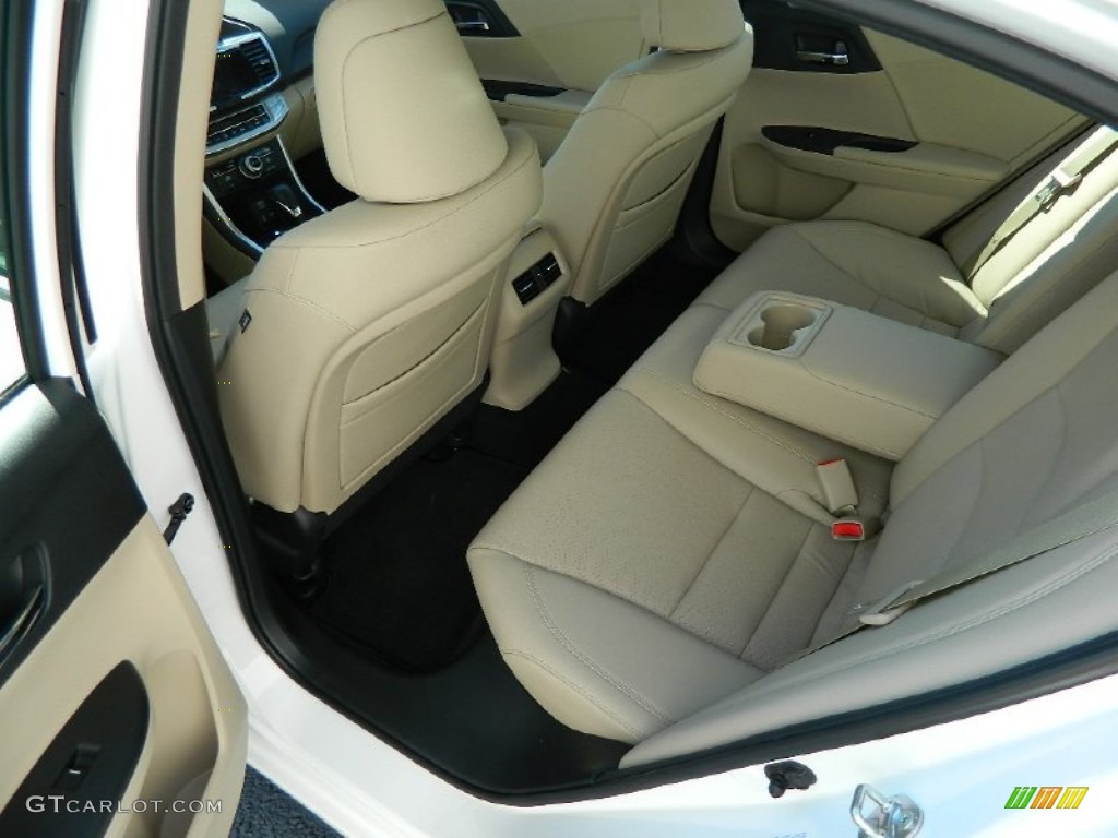 2013 Honda Accord Touring Sedan Rear Seat Photo #83421138