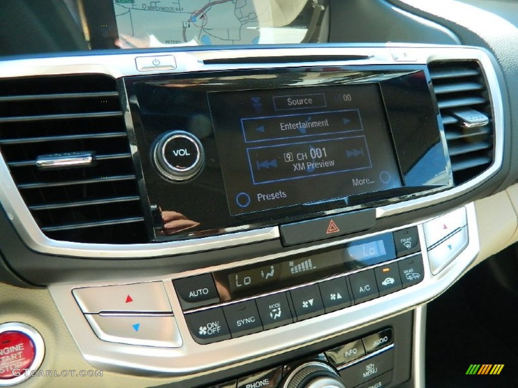 2013 Honda Accord Touring Sedan Controls Photo #83421256
