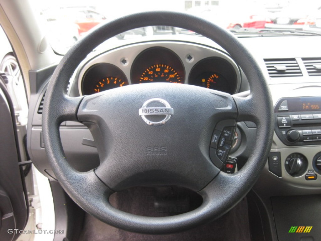 2003 Altima 2.5 S - Cloud White / Charcoal photo #9