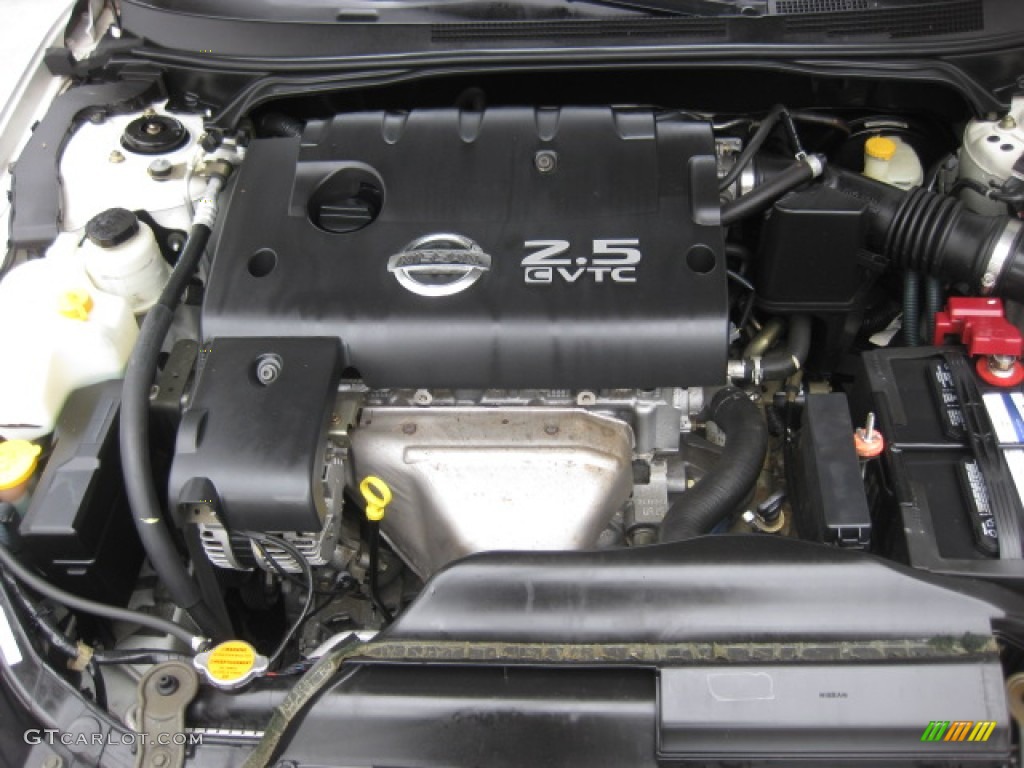 2003 Altima 2.5 S - Cloud White / Charcoal photo #20