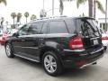 Black - GL 450 4Matic Photo No. 4