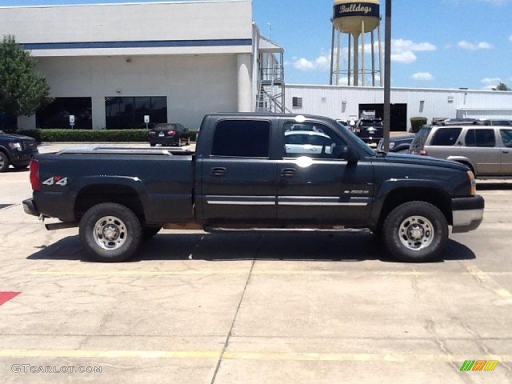 2003 Silverado 2500HD LT Crew Cab 4x4 - Dark Gray Metallic / Dark Charcoal photo #2