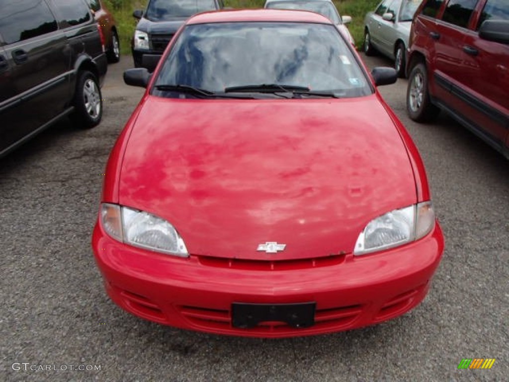 2001 Cavalier Coupe - Bright Red / Graphite photo #2