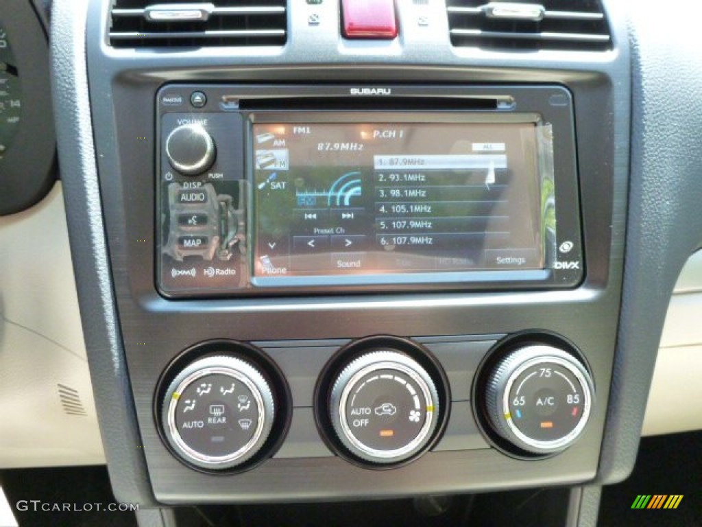 2013 XV Crosstrek 2.0 Limited - Marine Blue Pearl / Ivory photo #19
