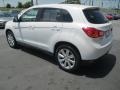 White Pearl - Outlander Sport ES 4WD Photo No. 5