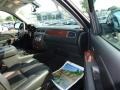 Black - Tahoe LT 4x4 Photo No. 16