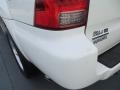 Natural White - 4Runner SR5 Photo No. 18