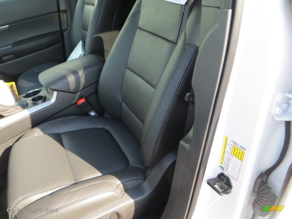 2014 Explorer XLT - White Platinum / Charcoal Black photo #24