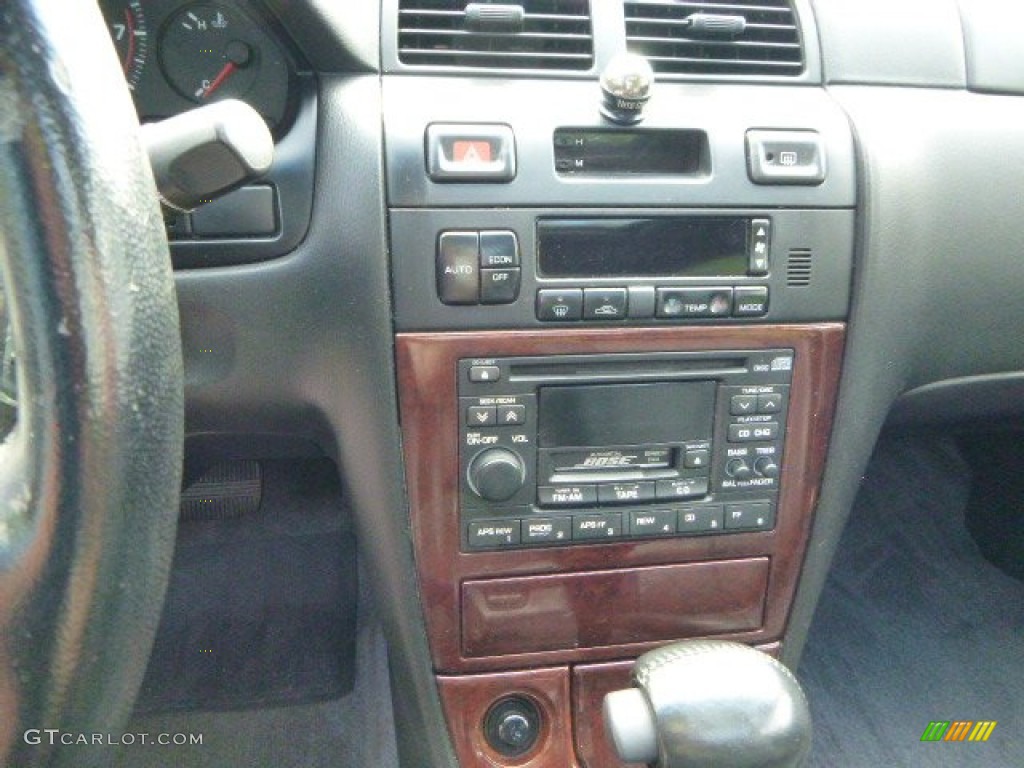 1998 Maxima GLE - Pebble Beige Metallic / Black photo #13