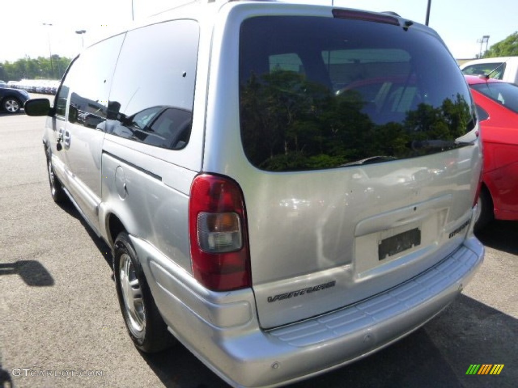 2002 Venture  - Galaxy Silver Metallic / Medium Gray photo #3
