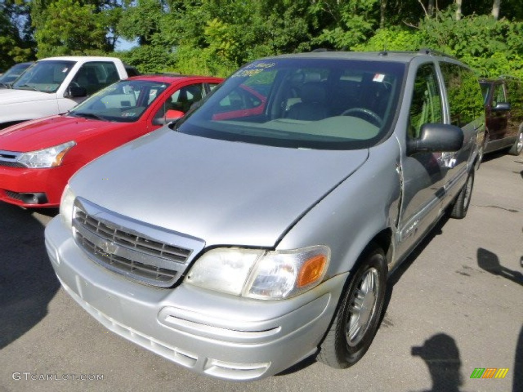 2002 Venture  - Galaxy Silver Metallic / Medium Gray photo #4