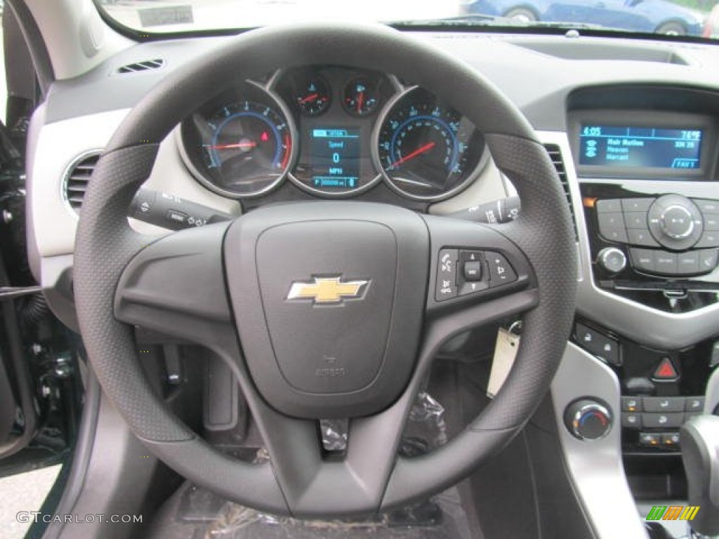 2014 Chevrolet Cruze LS Jet Black/Medium Titanium Steering Wheel Photo #83439262