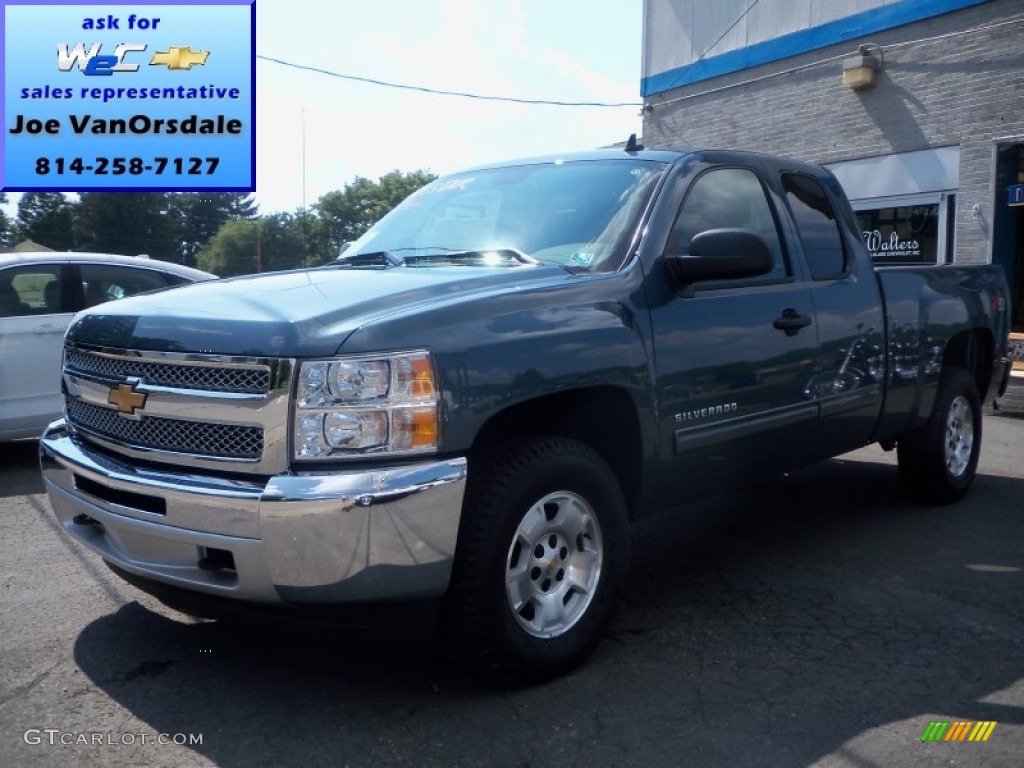 2013 Silverado 1500 LT Extended Cab 4x4 - Blue Granite Metallic / Ebony photo #1