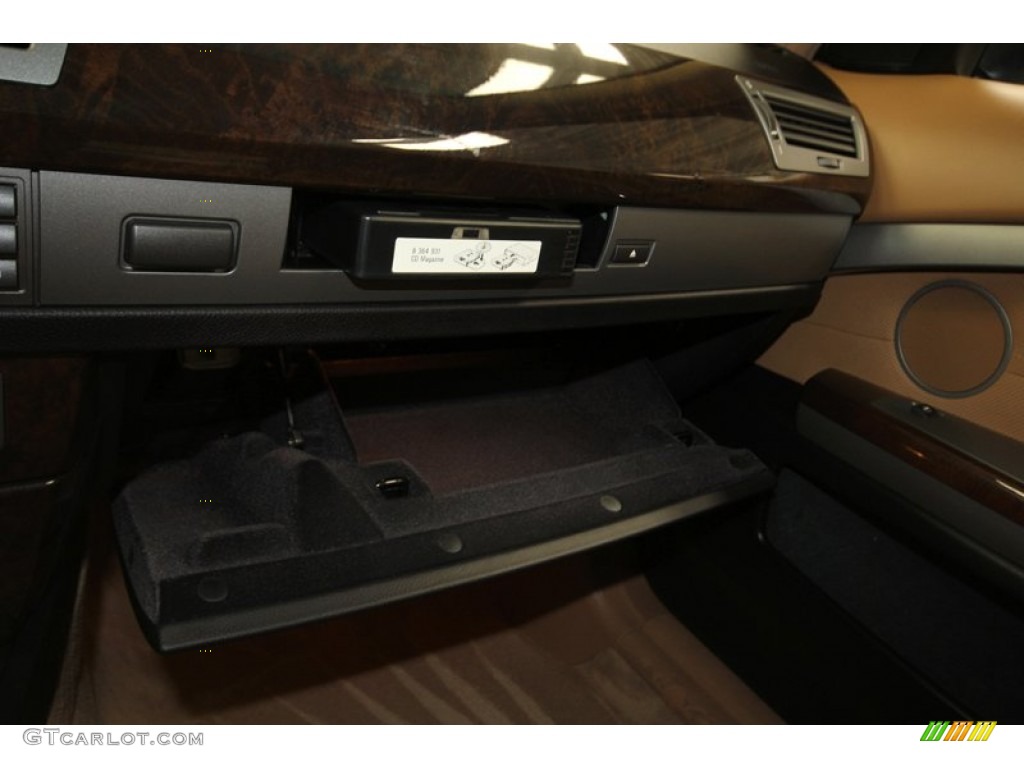 2004 7 Series 745i Sedan - Black Sapphire Metallic / Black/Natural Brown photo #17