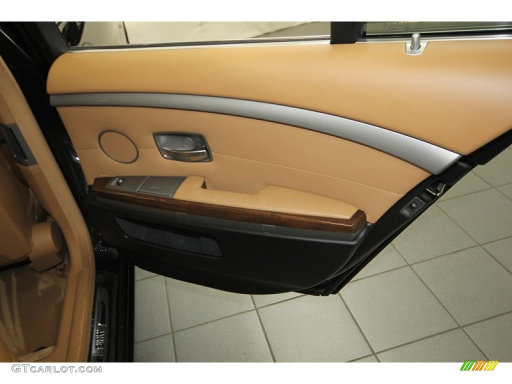 2004 7 Series 745i Sedan - Black Sapphire Metallic / Black/Natural Brown photo #39