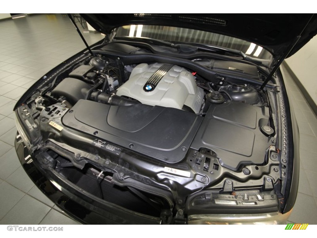 2004 7 Series 745i Sedan - Black Sapphire Metallic / Black/Natural Brown photo #46