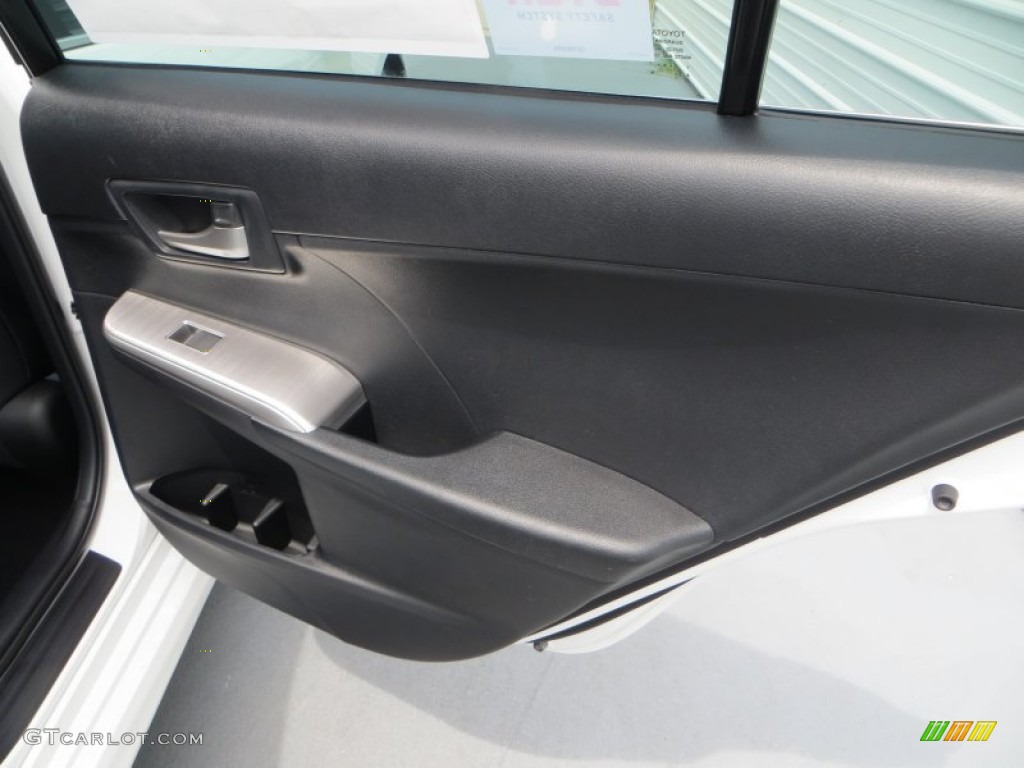 2013 Camry SE - Super White / Black photo #20