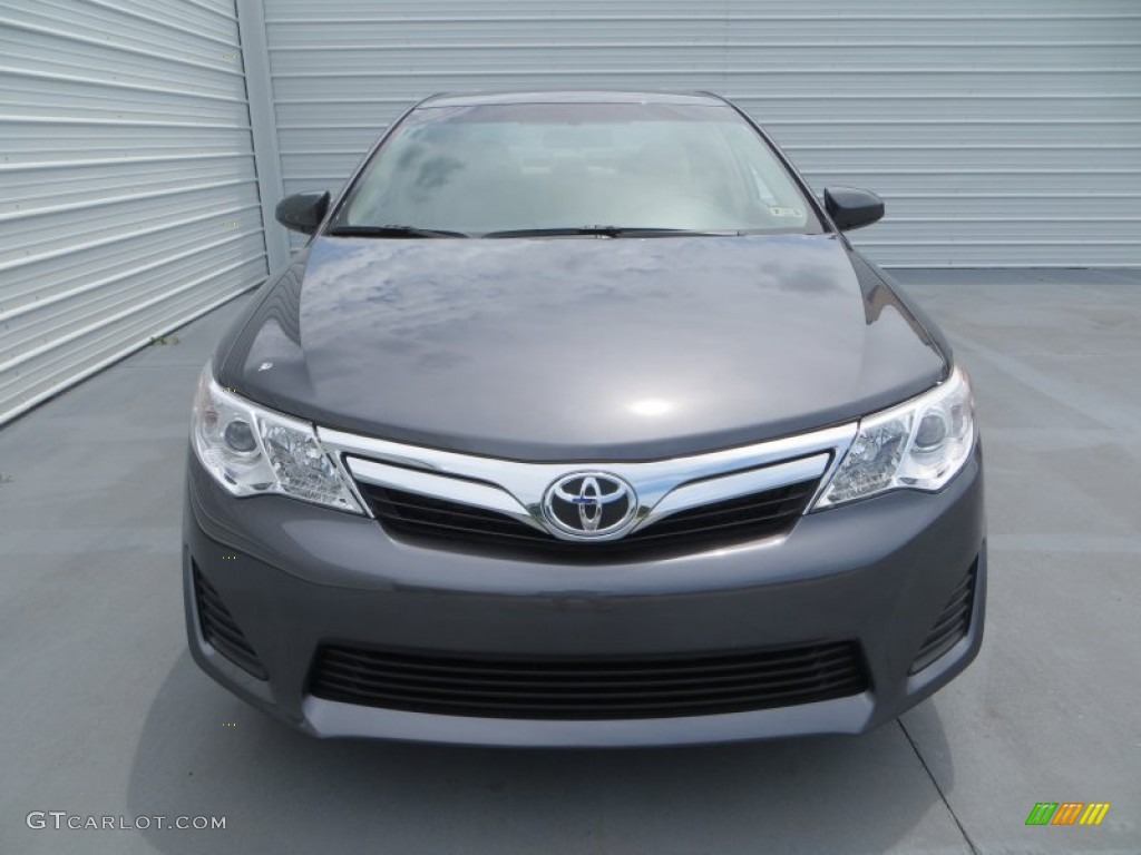 2013 Camry LE - Magnetic Gray Metallic / Ivory photo #8