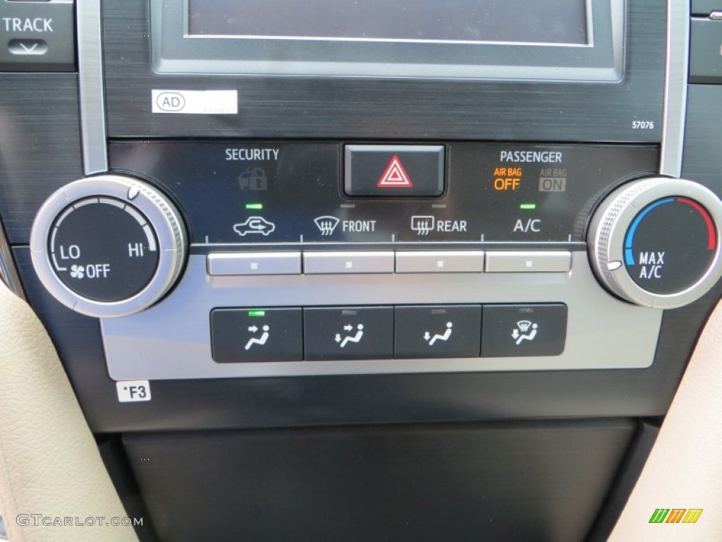 2013 Camry LE - Magnetic Gray Metallic / Ivory photo #27