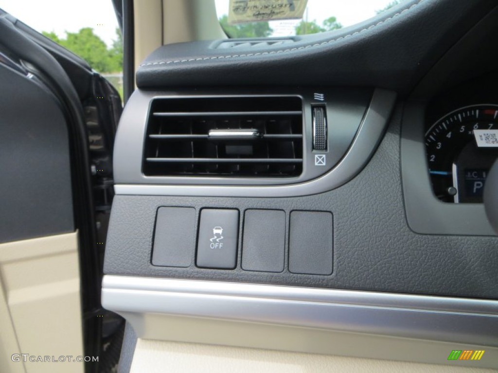 2013 Camry LE - Magnetic Gray Metallic / Ivory photo #31