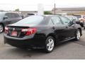 Attitude Black Metallic - Camry SE Photo No. 4