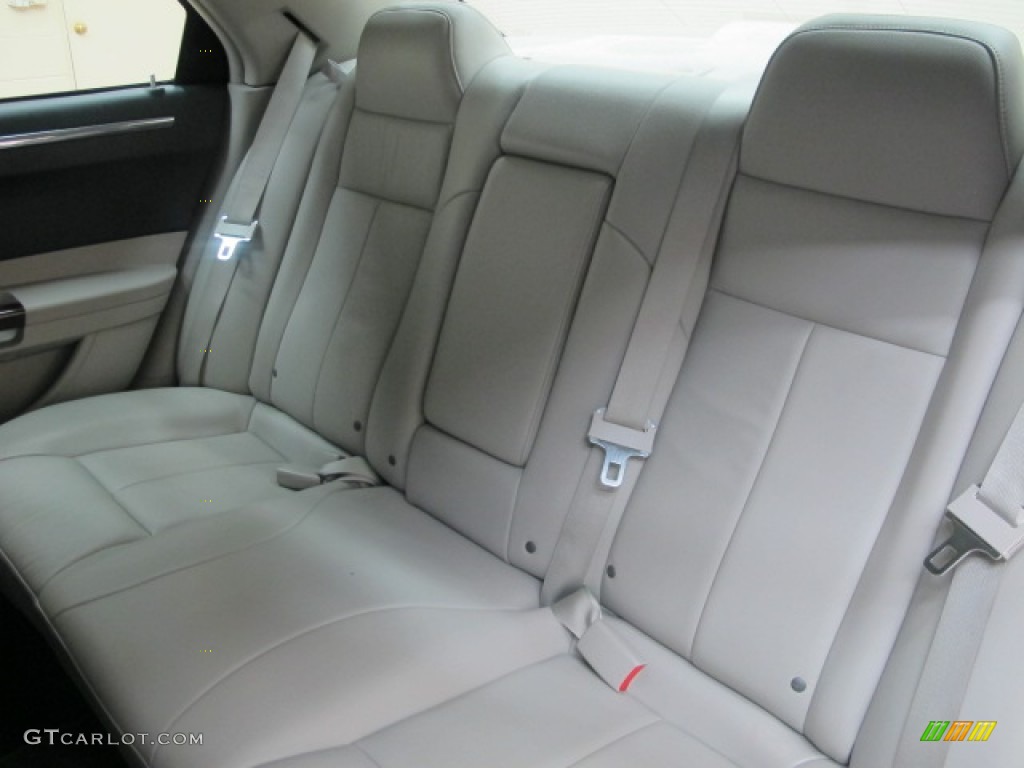 Dark Slate Gray/Light Graystone Interior 2007 Chrysler 300 Touring AWD Photo #83448199