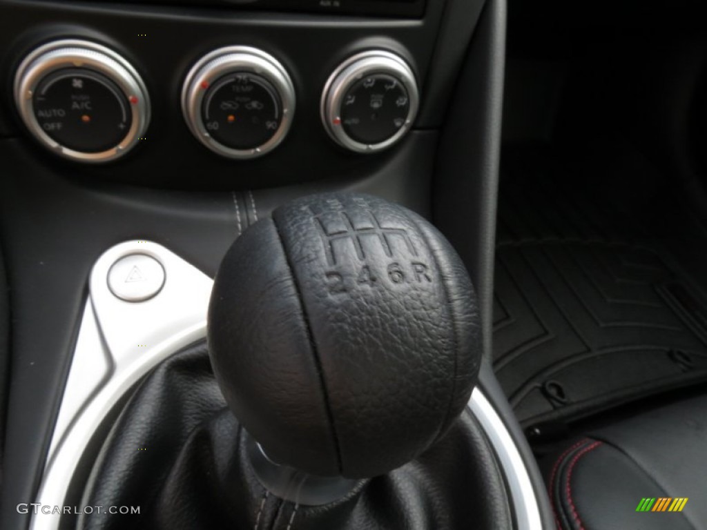 2013 Nissan 370Z Sport Touring Coupe 6 Speed SynchroRev Match Manual Transmission Photo #83451091