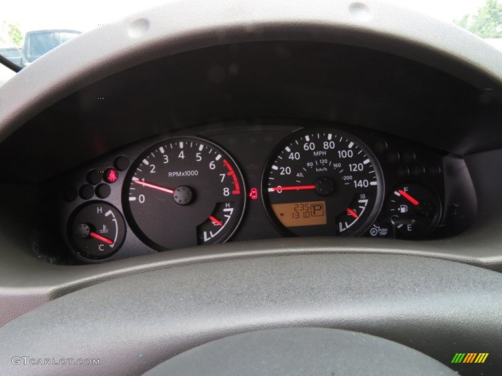 2013 Nissan Frontier SV King Cab Gauges Photo #83451427