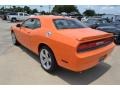 Header Orange - Challenger R/T Plus Photo No. 3
