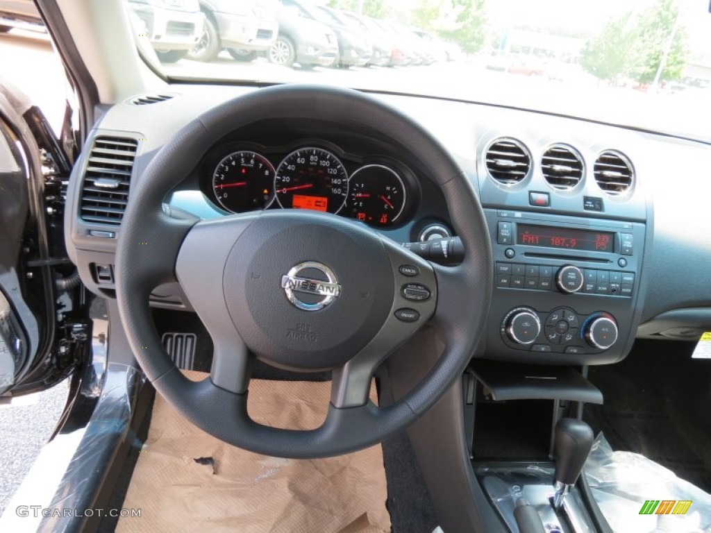 2013 Nissan Altima 2.5 S Coupe Charcoal Dashboard Photo #83452456