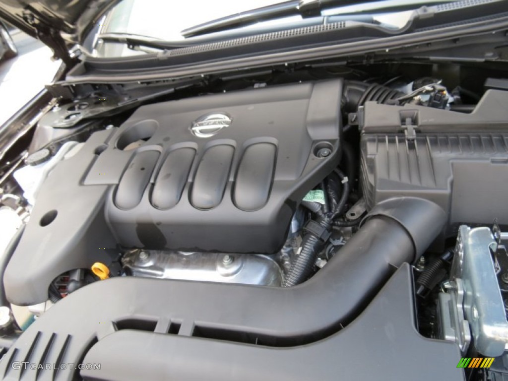 2013 Nissan Altima 2.5 S Coupe 2.5 Liter DOHC 16-Valve VVT 4 Cylinder Engine Photo #83452477