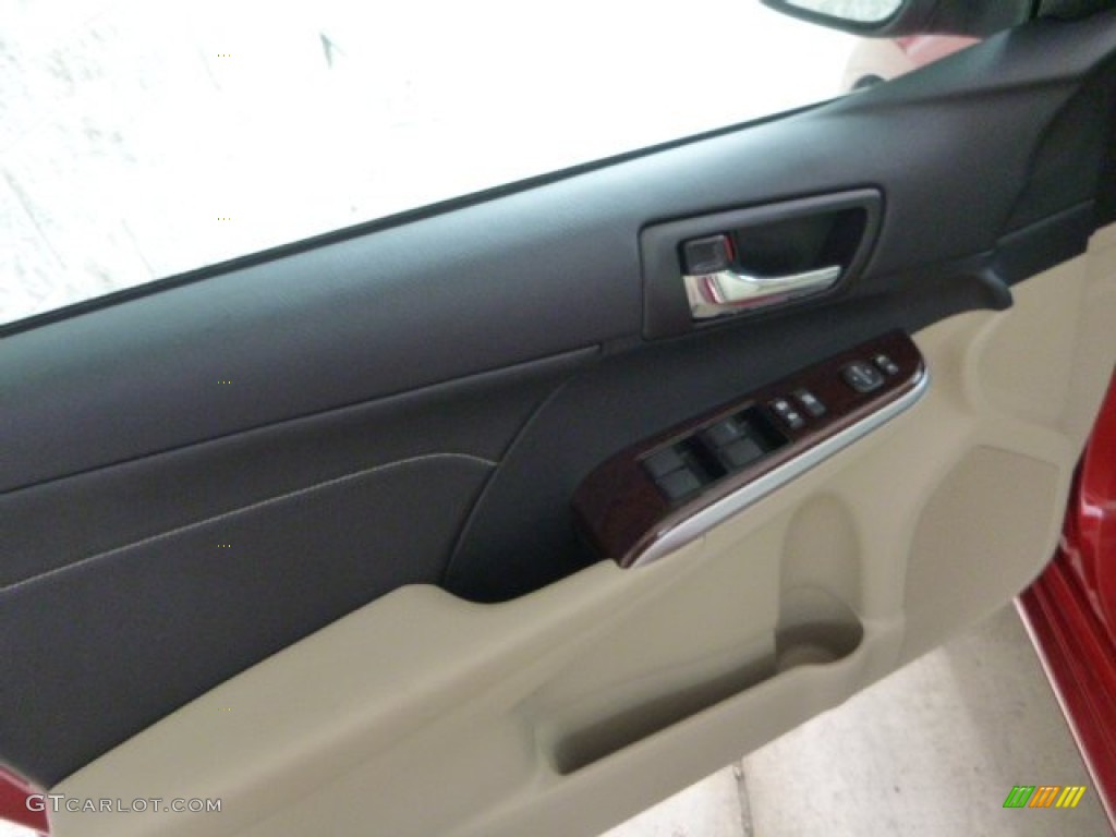 2013 Camry XLE V6 - Barcelona Red Metallic / Ivory photo #16