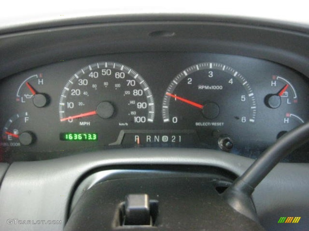 2000 Ford F150 XLT Extended Cab 4x4 Gauges Photos
