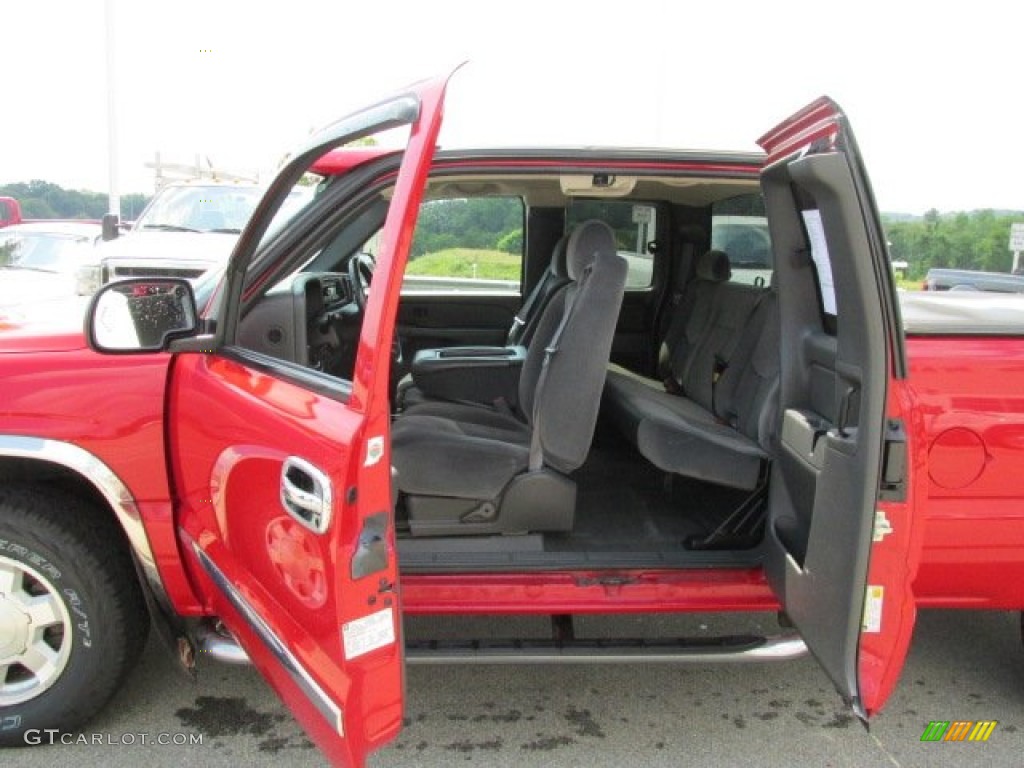 2006 Sierra 1500 SLE Extended Cab 4x4 - Fire Red / Dark Pewter photo #14
