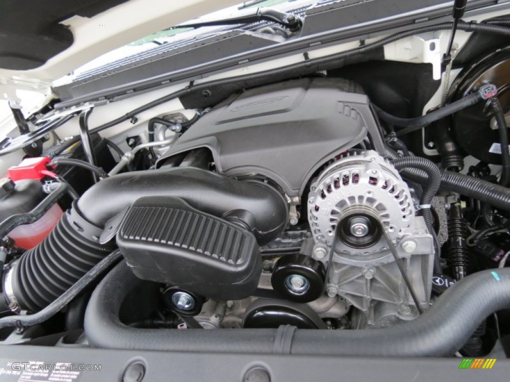 2013 Chevrolet Suburban LTZ Engine Photos