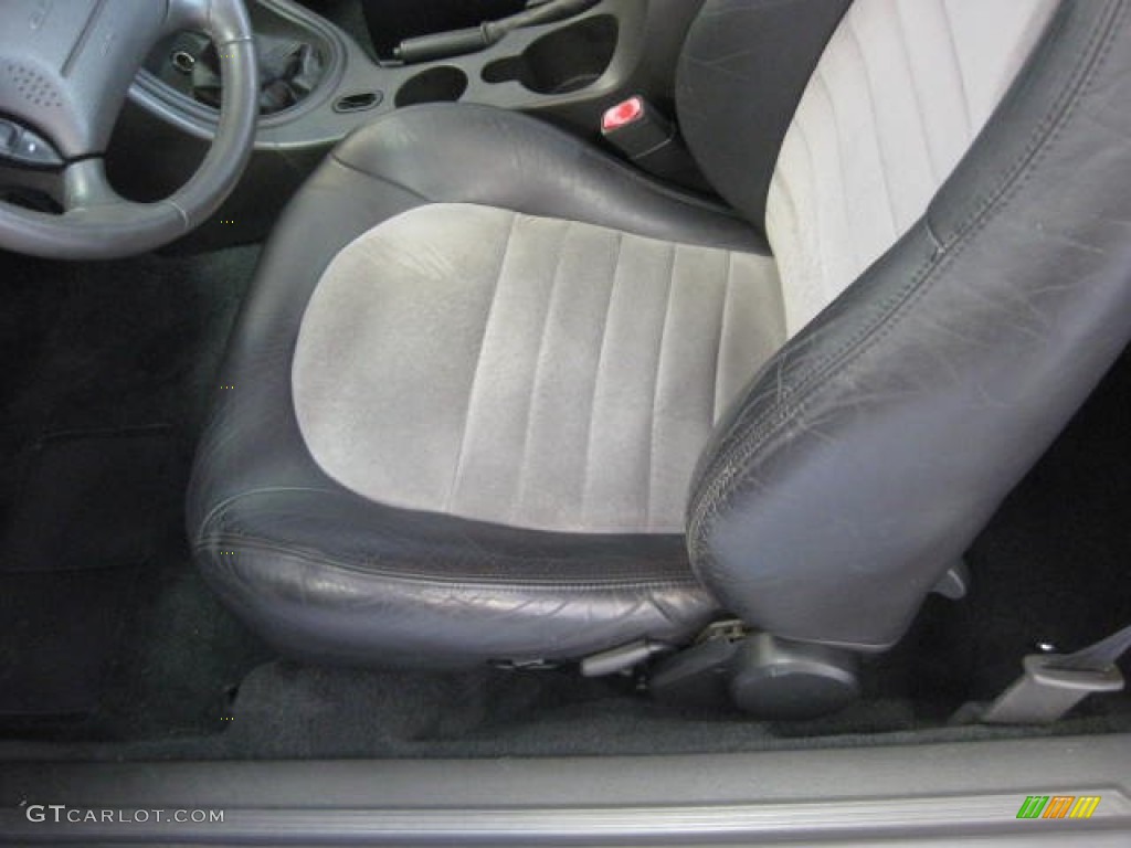 2001 Ford Mustang Cobra Coupe Front Seat Photo #83459089