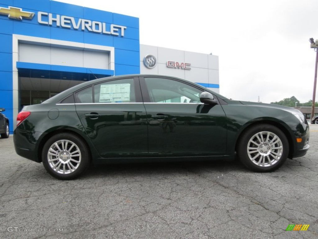 2014 Cruze Eco - Rainforest Green Metallic / Medium Titanium photo #8