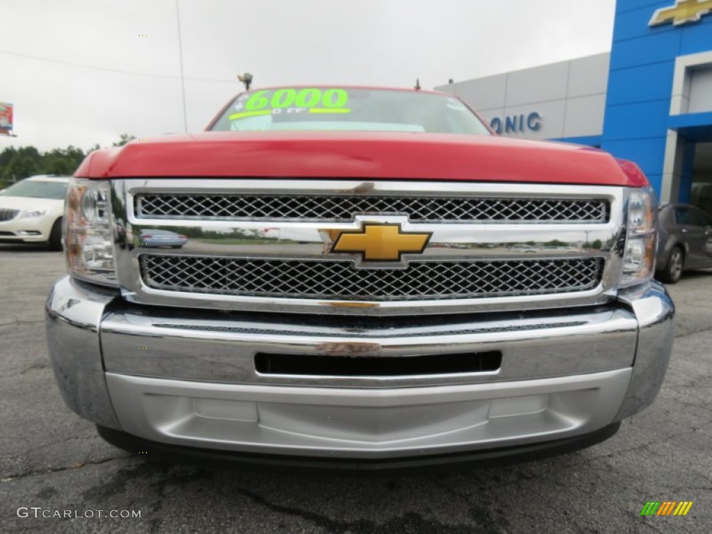 2013 Silverado 1500 LS Regular Cab - Victory Red / Dark Titanium photo #2