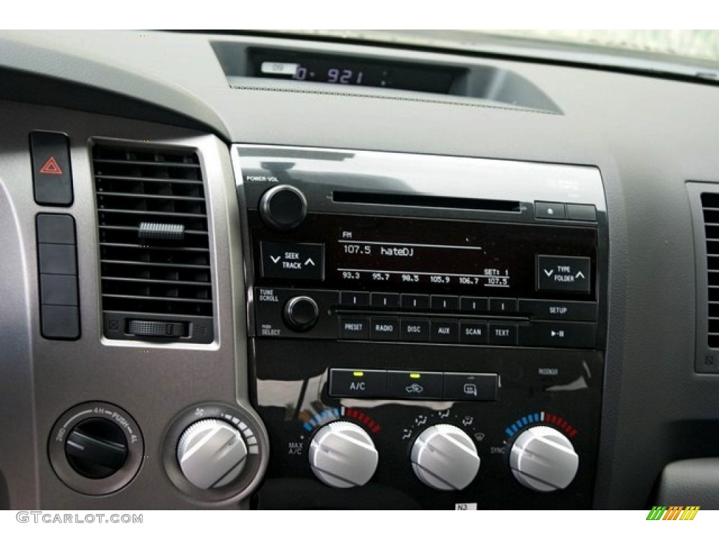 2013 Tundra Double Cab 4x4 - Black / Graphite photo #6