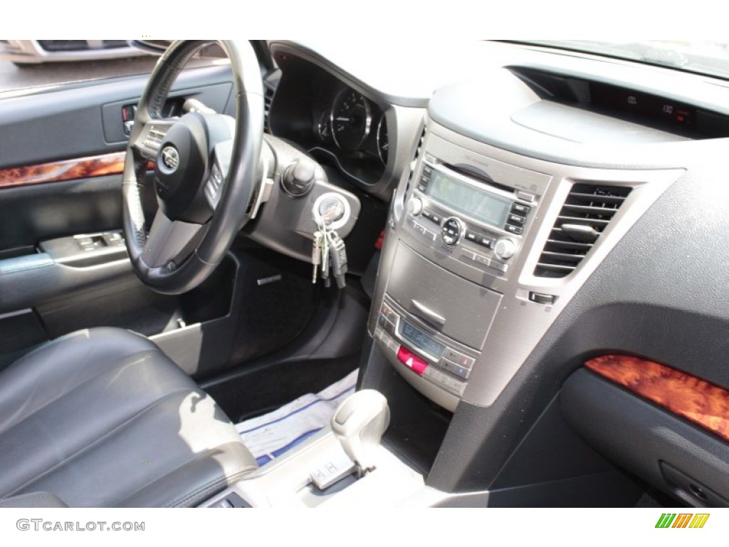 2011 Outback 2.5i Limited Wagon - Graphite Gray Metallic / Off Black photo #9