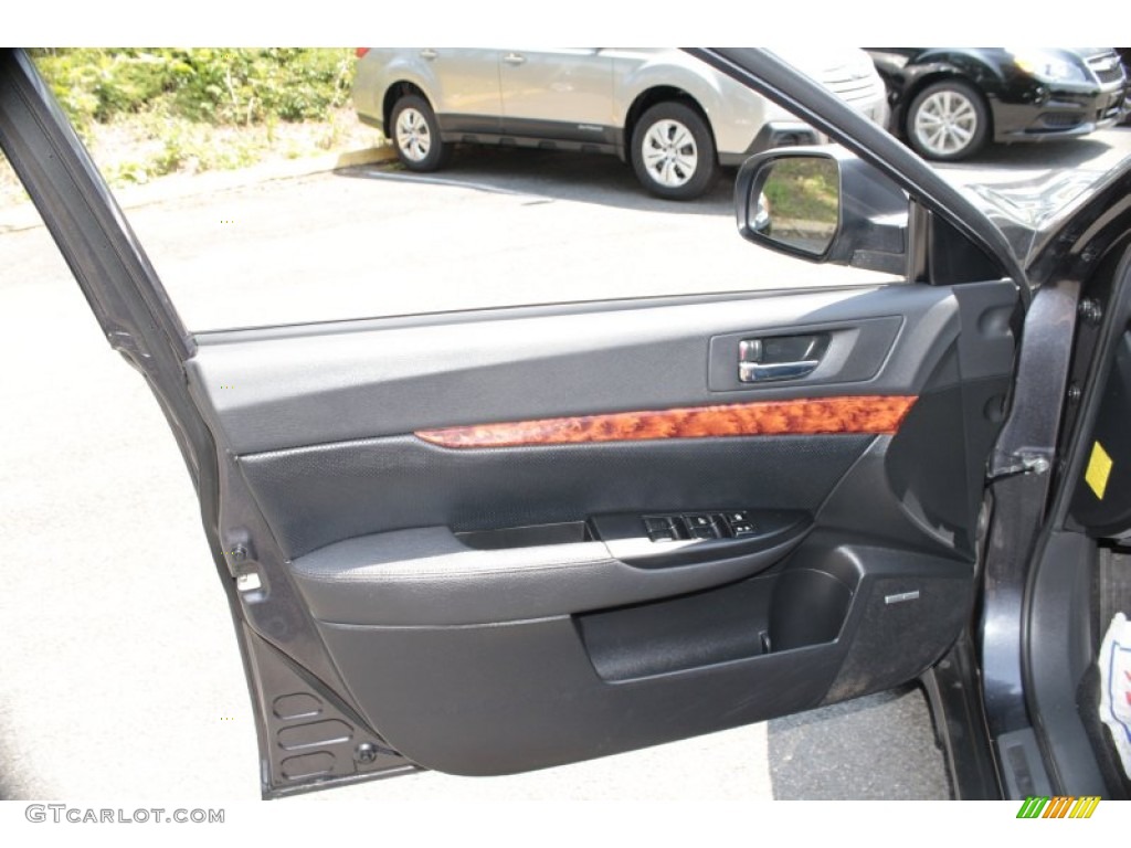 2011 Outback 2.5i Limited Wagon - Graphite Gray Metallic / Off Black photo #19