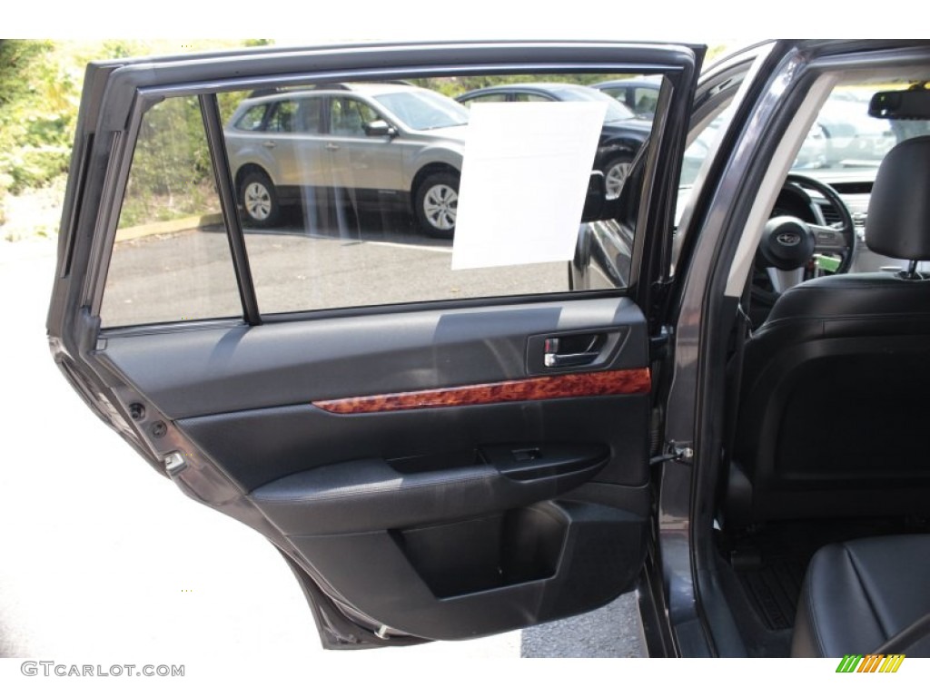 2011 Outback 2.5i Limited Wagon - Graphite Gray Metallic / Off Black photo #20