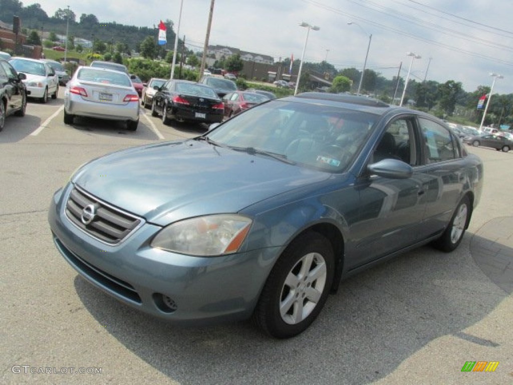 2002 Altima 2.5 SL - Opal Blue Metallic / Charcoal Black photo #5