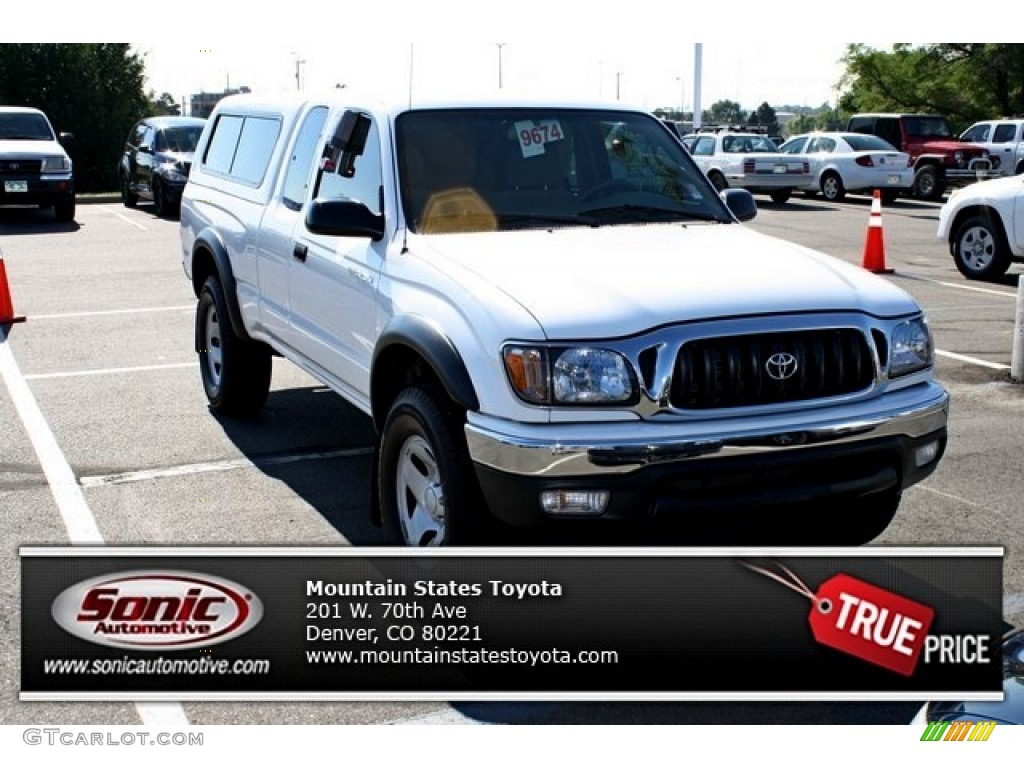 2004 Tacoma V6 Xtracab 4x4 - Super White / Oak photo #1