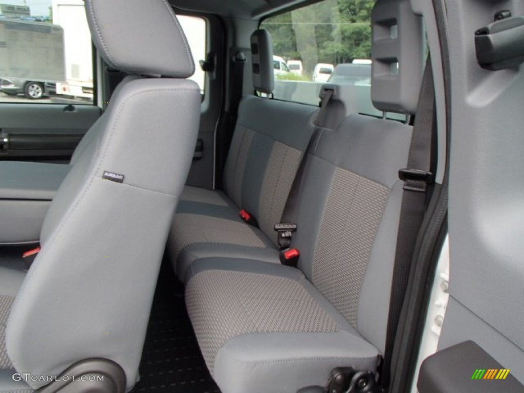 2013 Ford F350 Super Duty XL SuperCab 4x4 Utility Truck Rear Seat Photos