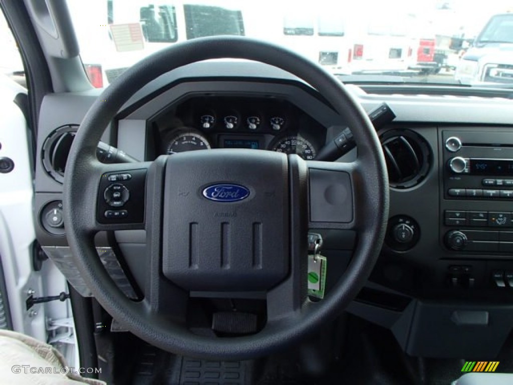2013 Ford F350 Super Duty XL Crew Cab 4x4 Utility Truck Steel Steering Wheel Photo #83472615