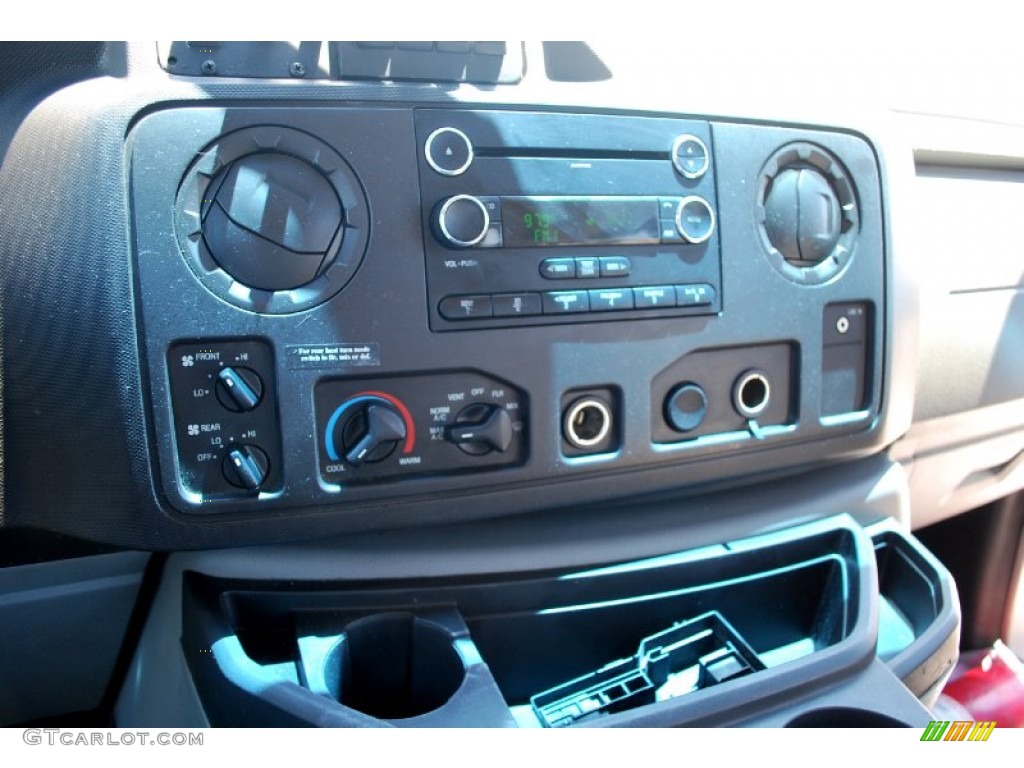 2010 Ford E Series Cutaway E450 Commercial Passenger Van Controls Photos
