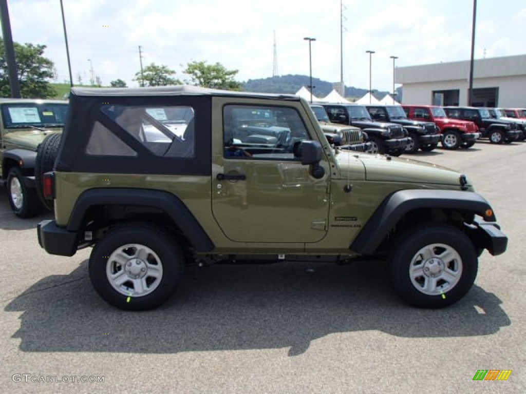2013 Wrangler Sport 4x4 - Commando Green / Black photo #5