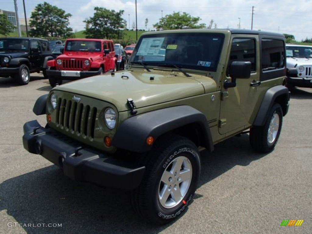 2013 Wrangler Sport S 4x4 - Commando Green / Black photo #2